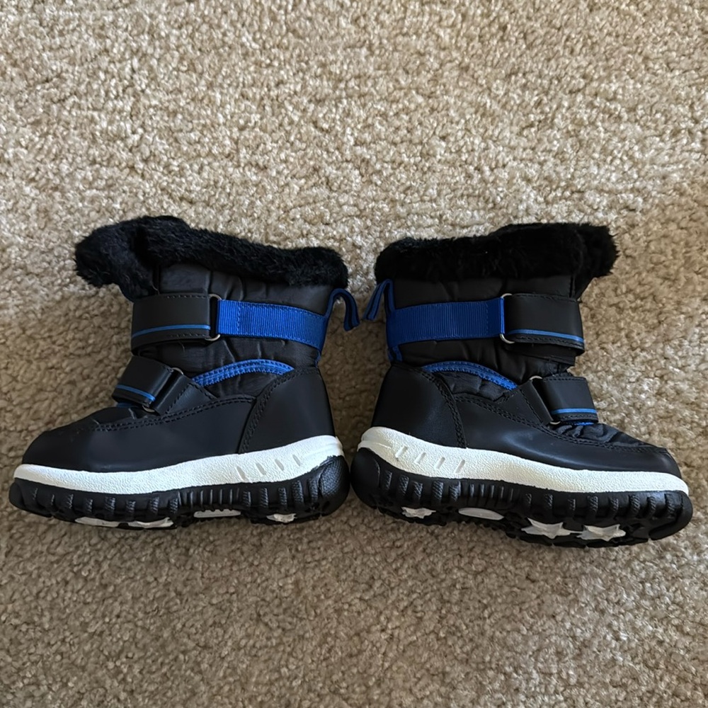 Kids Black and Blue Winter Boots